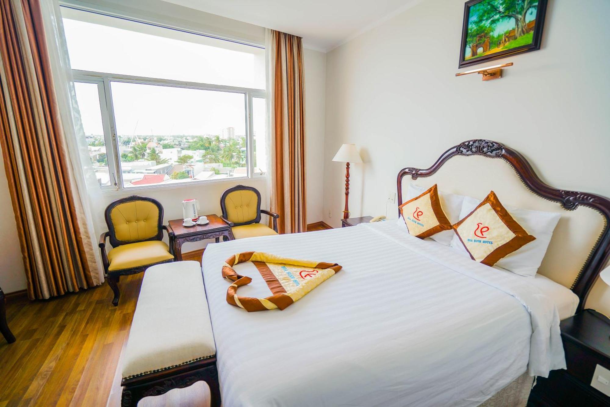 Hoa Binh 1 Hotel Long Xuyên Exterior foto